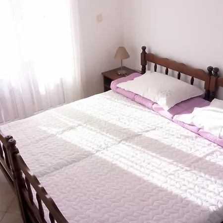 Apartamento With A Parking Space Kraj, Pasman - 3459 Tkon