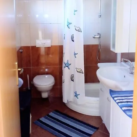 With A Parking Space Kraj, Pasman - 3459 Апартаменты Ткон